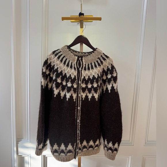 handmade Sweaters - Women’s 100% wool heavy fair isle brown Nordic Patterned Cardigan Sweater sz L